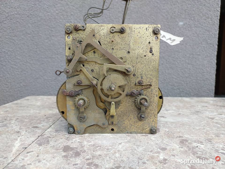 M101 Mechanizm starego zegara ściennego HAU Tczew