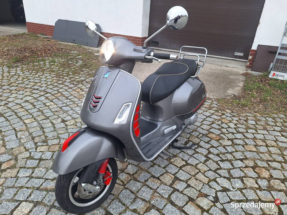 PIAGGIO VESPA GTS SUPER 300 dolnośląskie Bielawa