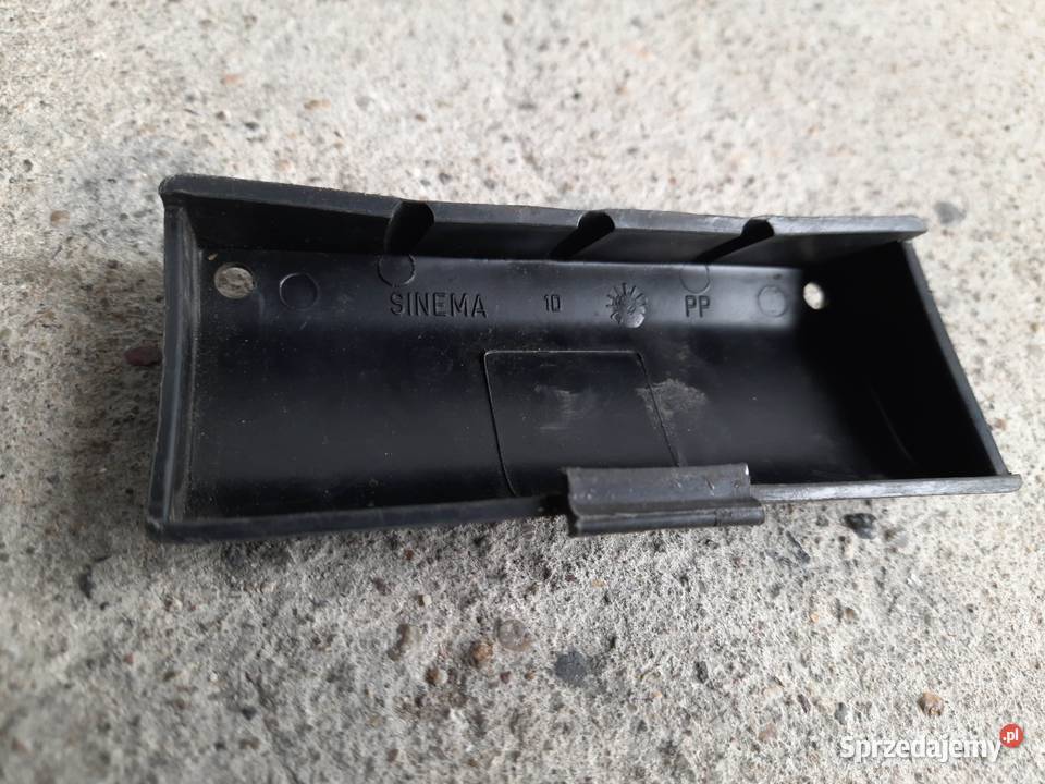 Pokrywa klapka bezpieczników Fiat 126p ST FL Krotoszyn