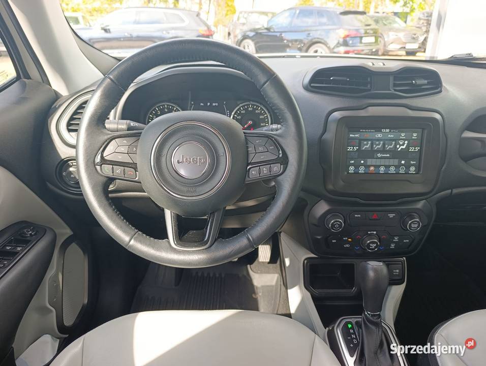 Latitude 24l Tigershark 182 Dokumentacja