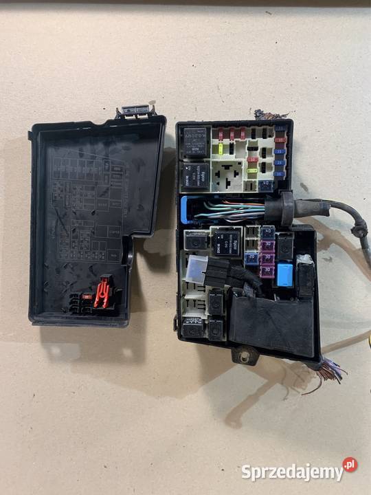 Skrzynka bezpieczników 318789229 mazda 3 Bk wyposażenie elektryczne zachodniopomorskie Szczecin
