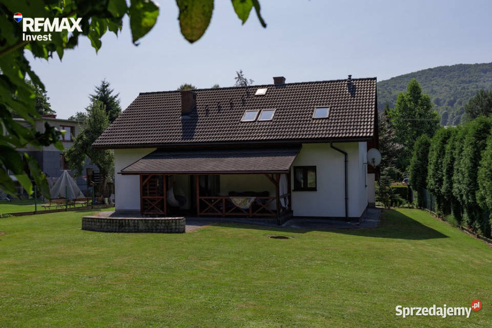 Dom w Górkach Wielkich w urokliwym miejscu 1030m2