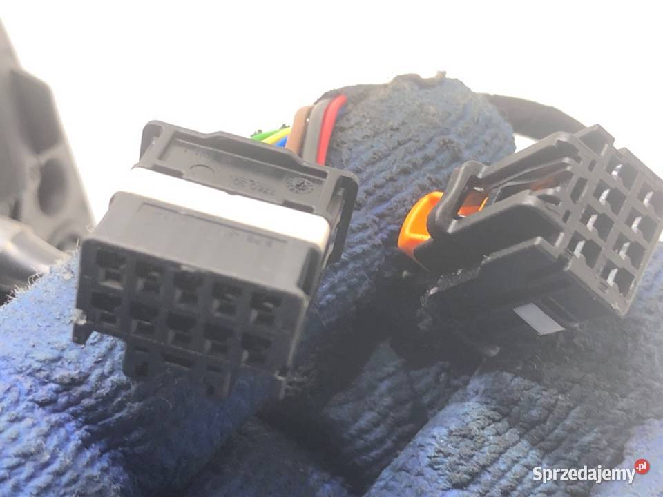 LUSTERKO PRAWY OPEL COMBO D Van minibus