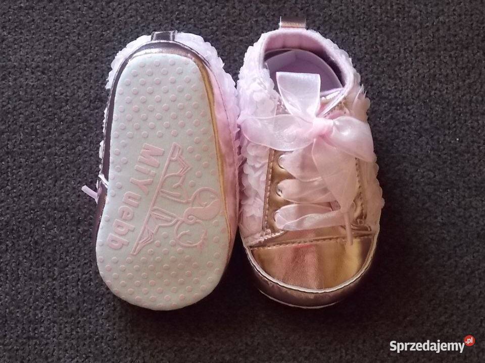 Buciki niechodki 17 18 NOWE