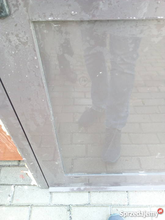 drzwi zewnętrzne aluminiowe okno pcv