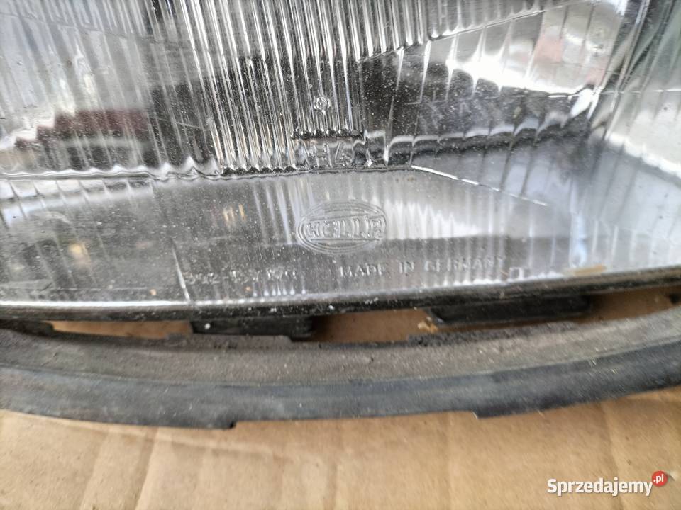 LAMPA PRZÓD PRZEDNIA PRAWA REFLEKTOR PRAWY AUDI Kamień-Kolonia