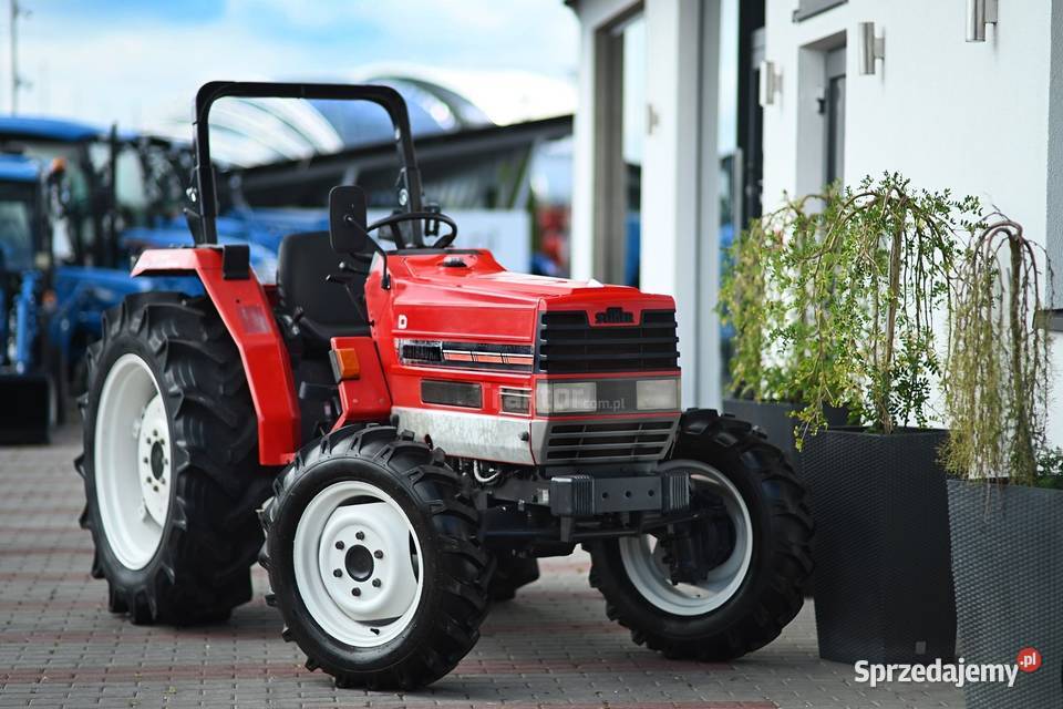 Shibaura D338 4x4 33 Pozostałe Tajęcina sprzedam