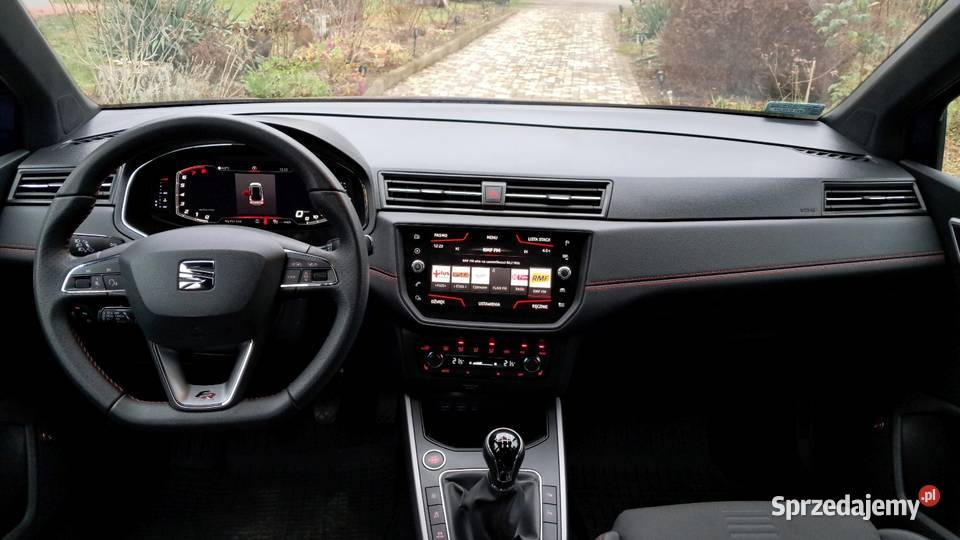 Seat Arona salon 15 TSI ASO BEZWYPADKOWY system Start-Stop Arona