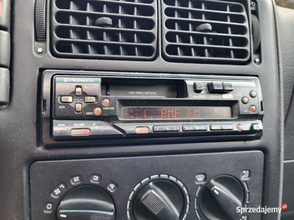 Volkswagen Polo 14 8v benzyna mpi wspomaganie 1400cm3