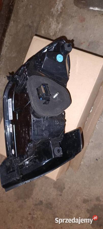 PEUGEOT 208 II LAMPA PRAWA TYŁ LED 9823216680 Krzemienica