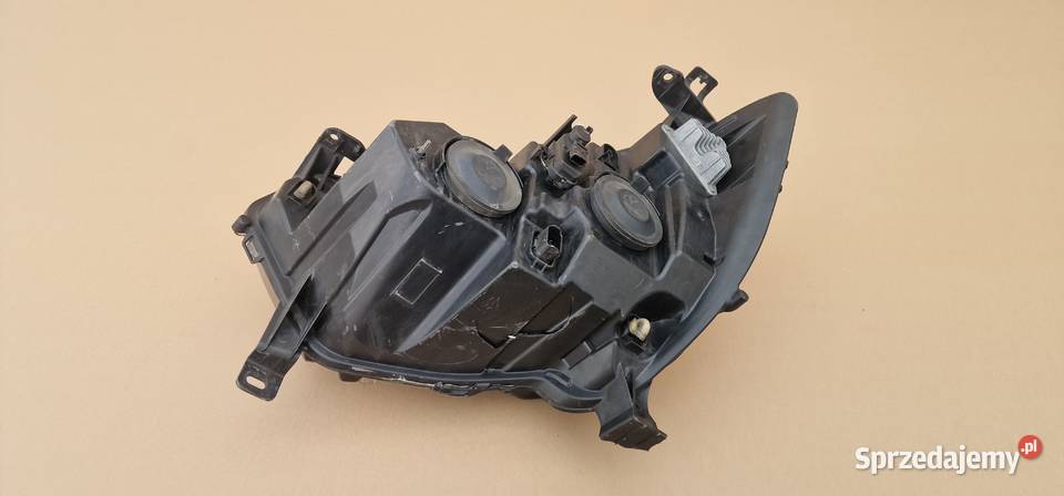 RENAULT MASTER III IV LIFT 2019 REFLEKTOR LAMPA Bieleń sprzedam