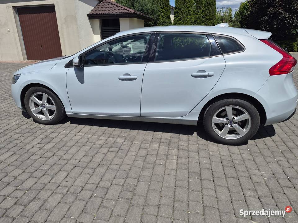 Sprzedam Volvo V 40 nieuszkodzony
