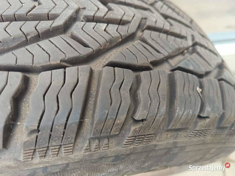 Opony zimowe marki Kormoran do Toyoty Auris i