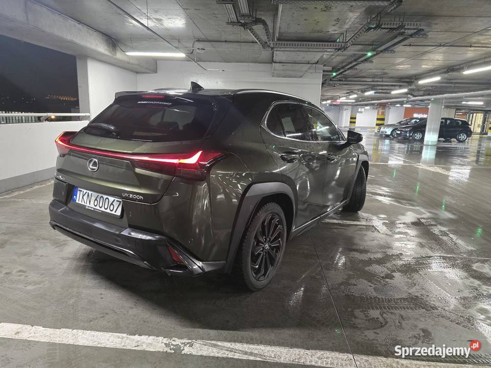 lexus