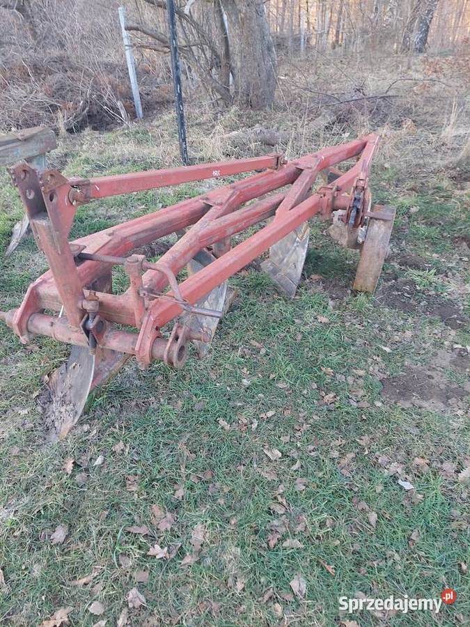 Plug 4 skibowy Maszyny rolnicze pomorskie Wiklino