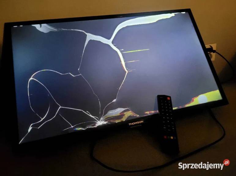 Uszkodzony Telewizor THOMSON 32HD LED Kielce