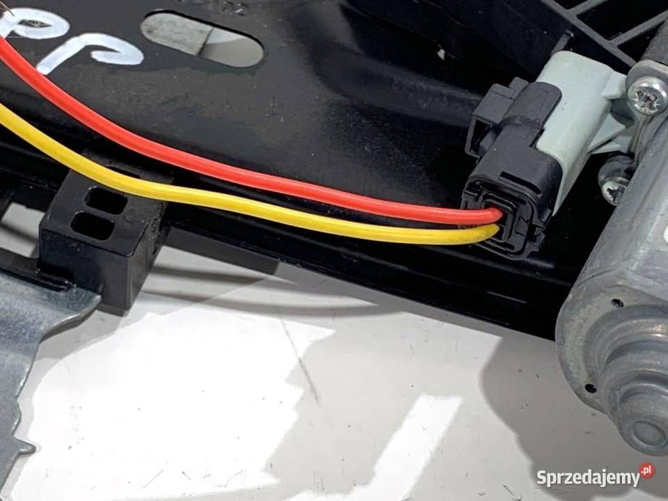 PODNOŚNIK SZYBY PRAWY PRZÓD NISSAN QASHQAI J11 osobowe