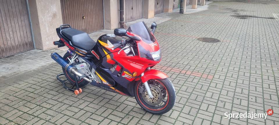 Honda CBR600F F3 czerwony pomorskie Tczew