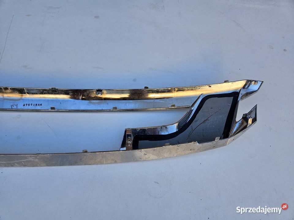ISUZU D II LIFT 17 GRILL ATRAPA CHROM Międzychód