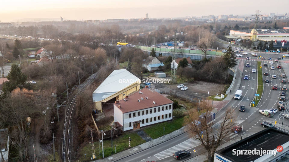Wynajmę lokal 980m2 Kraków Ciepłownicza dojazd asfaltowy Lokale użytkowe