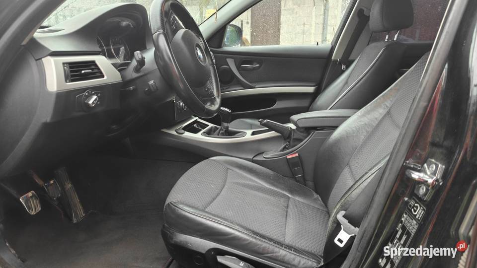 Sprzedam BMW E90 w stanie Rok produkcji 2009 Sadowne