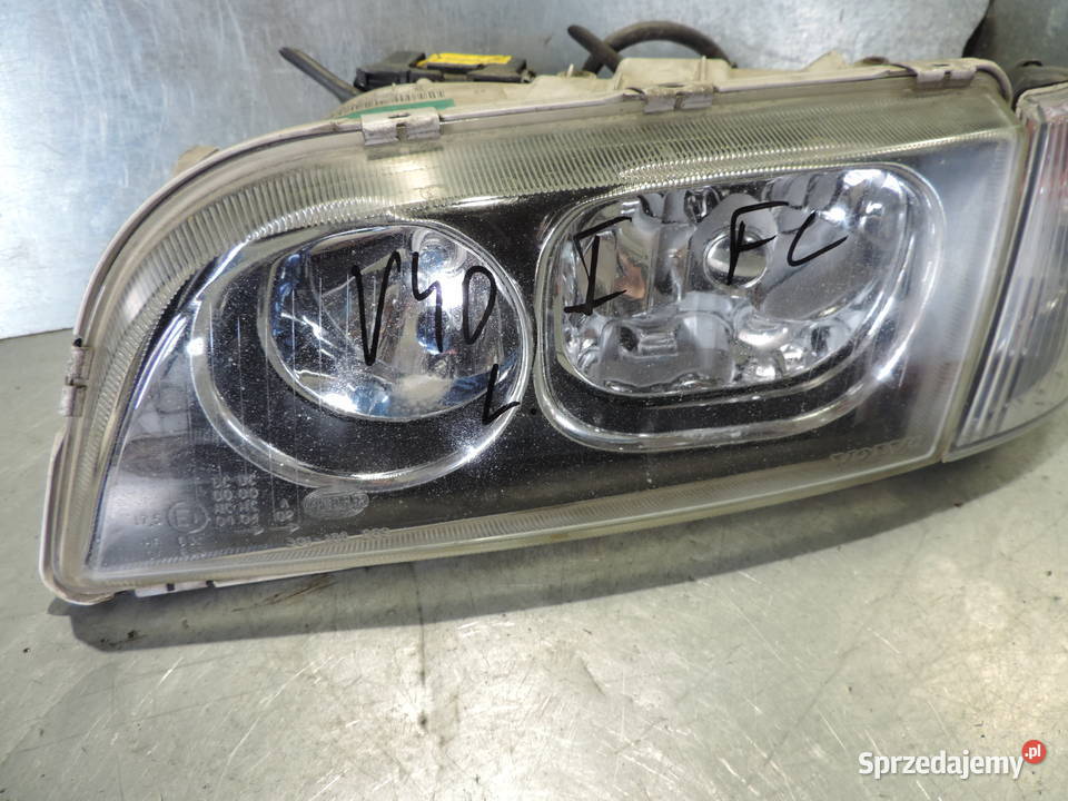 LAMPA LEWA PRZEDNIA VOLVO V40 I FL 30899884 osobowe Nowy Sącz