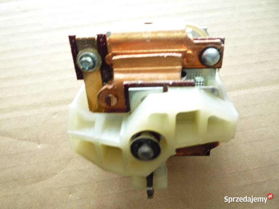 PRZEKAŹNIK ROZRUSZNIKA R20 SW680 JELCZ ciężarowe Góra