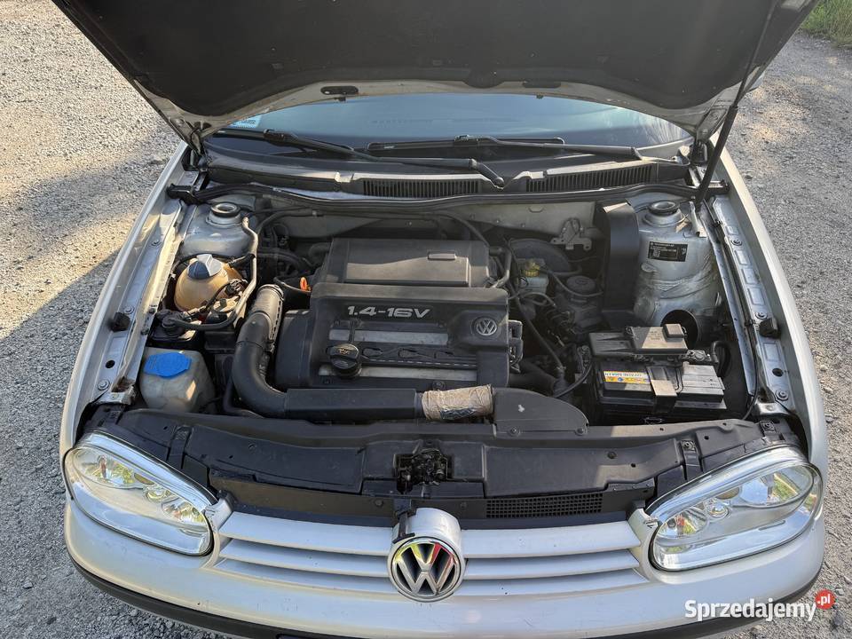 Volkswagen Golf IV 16 benzyna 1998 naprawach 55KM Wrocław