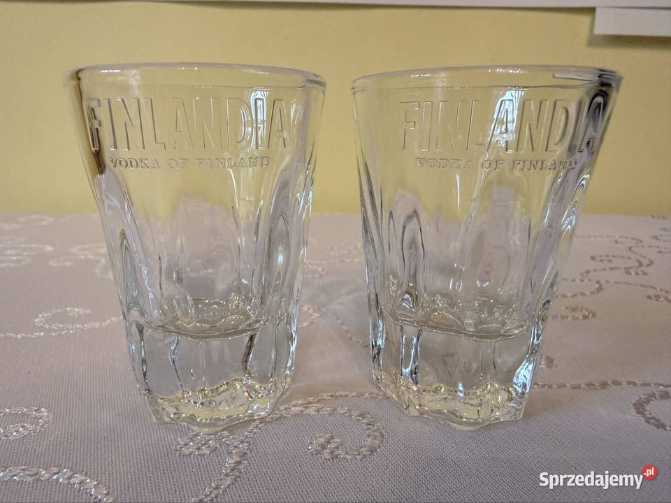 Kieliszki Finlandia Vodka tłoczone Grube Szkło z