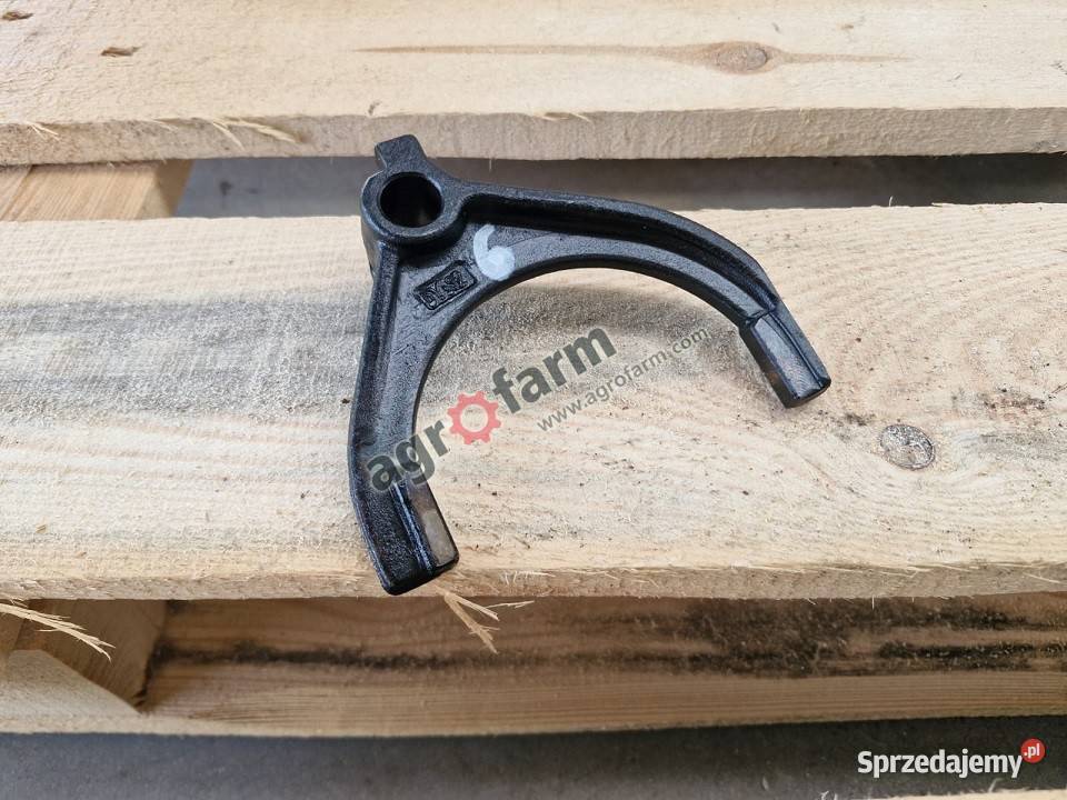 Widełka skrzyni biegów Holland T350 T455 Byków