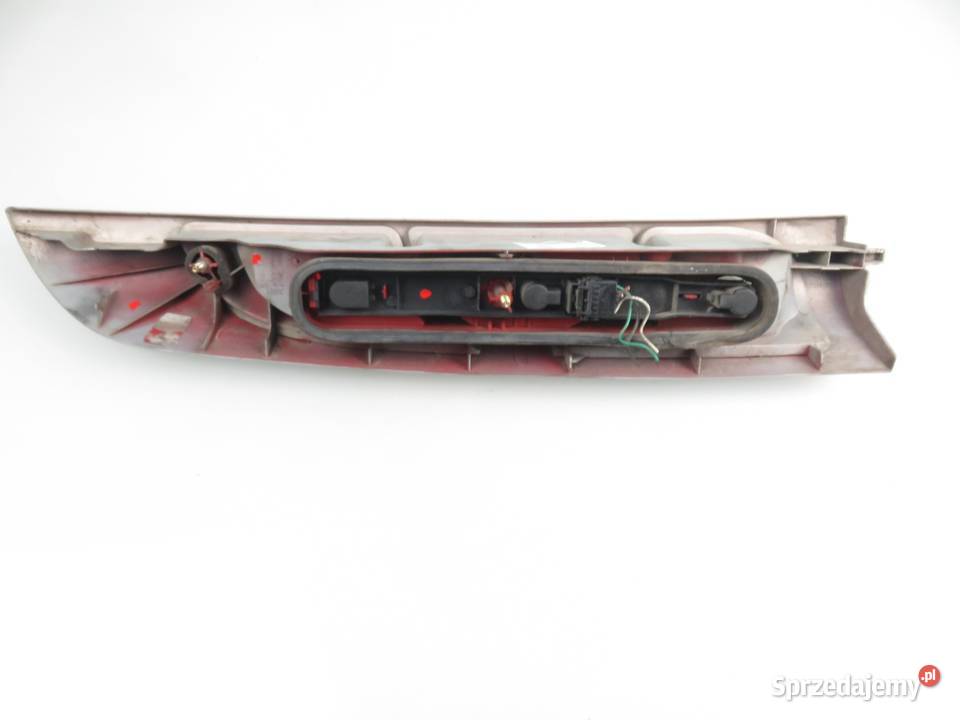 LAMPA PRAWA TYLNA RENAULT KANGOO I KLAPA