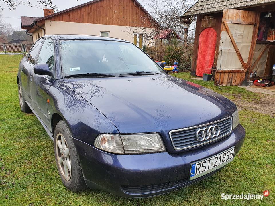 Audi a4 b5 16 gaz z hakiem podkarpackie Bojanów