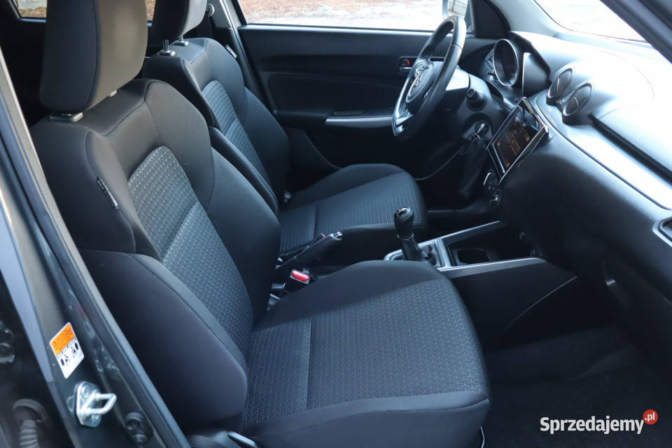 Suzuki Swift 12 DualJet wielofunkcyjna kierownica Zabrze