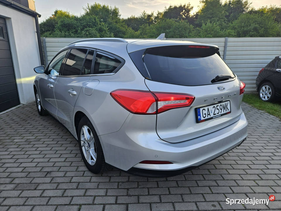 Ford Focus 10 100 niski przebieg NOWY serwis ASO wspomaganie kierownicy Gdynia