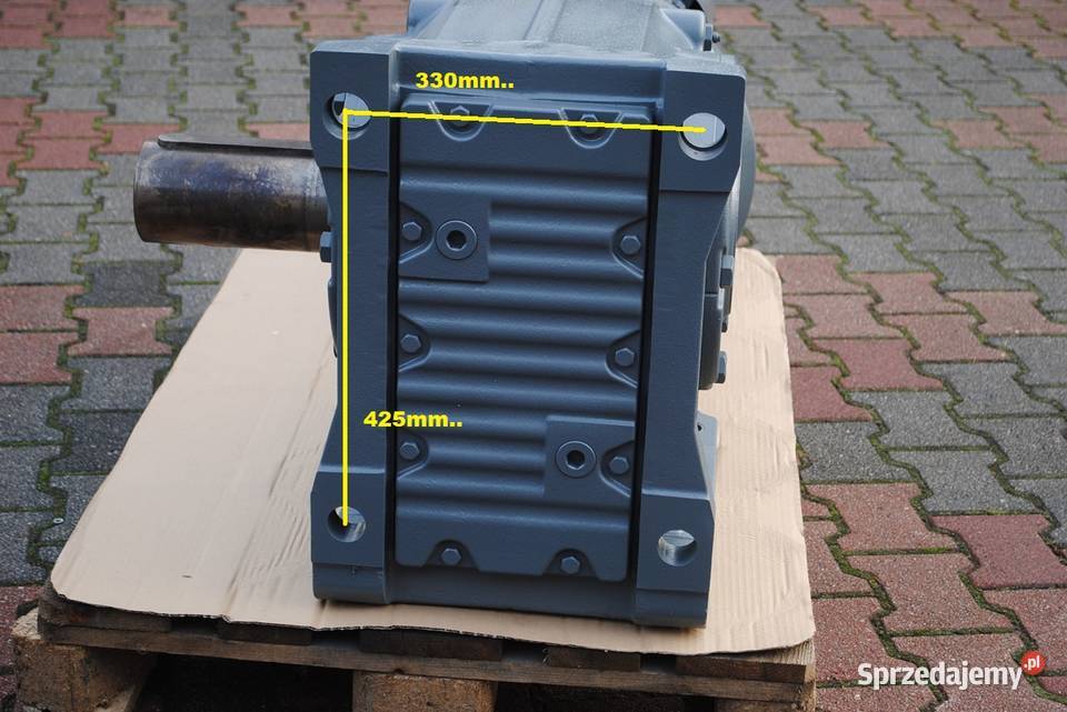 Motoreduktor kątowy 15kw 13obrmin z hamulcem Pozostałe Kargowa