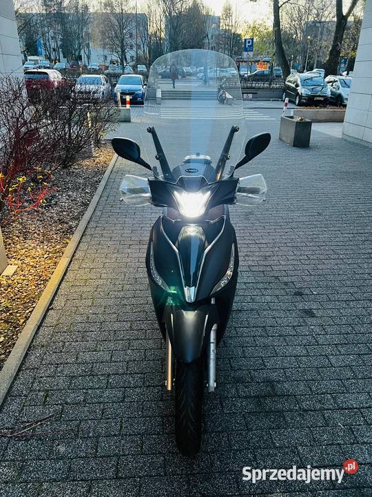 Sprzedaż wynajem skuter 50ccm 125ccmwiększe Vespa Warszawa