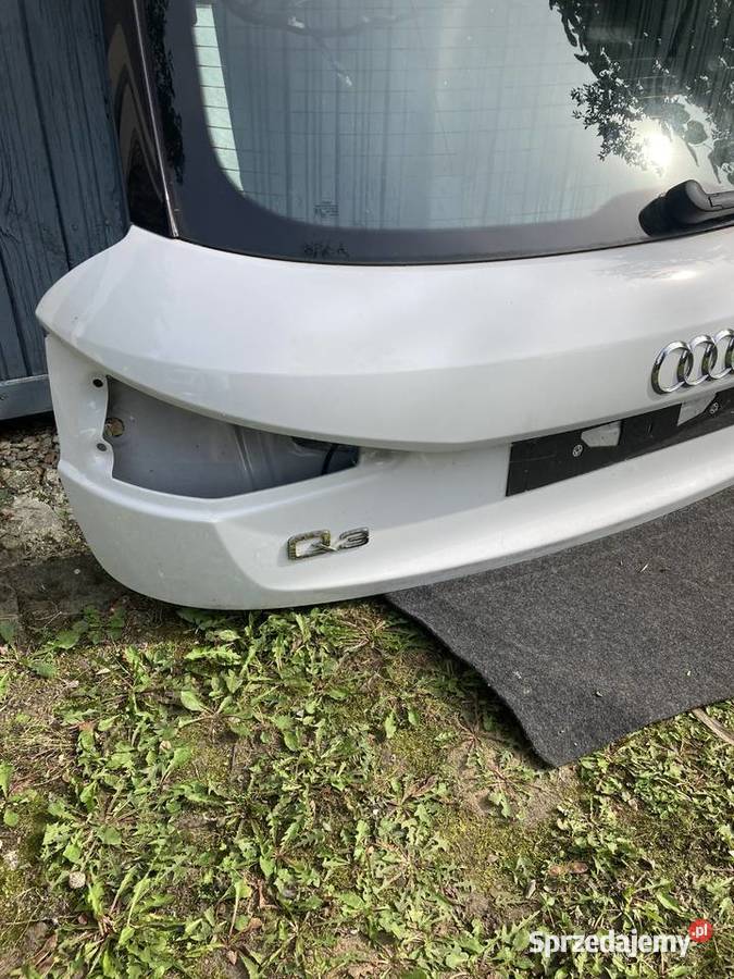 Audiq3 klapa tył biała Wolsztyn