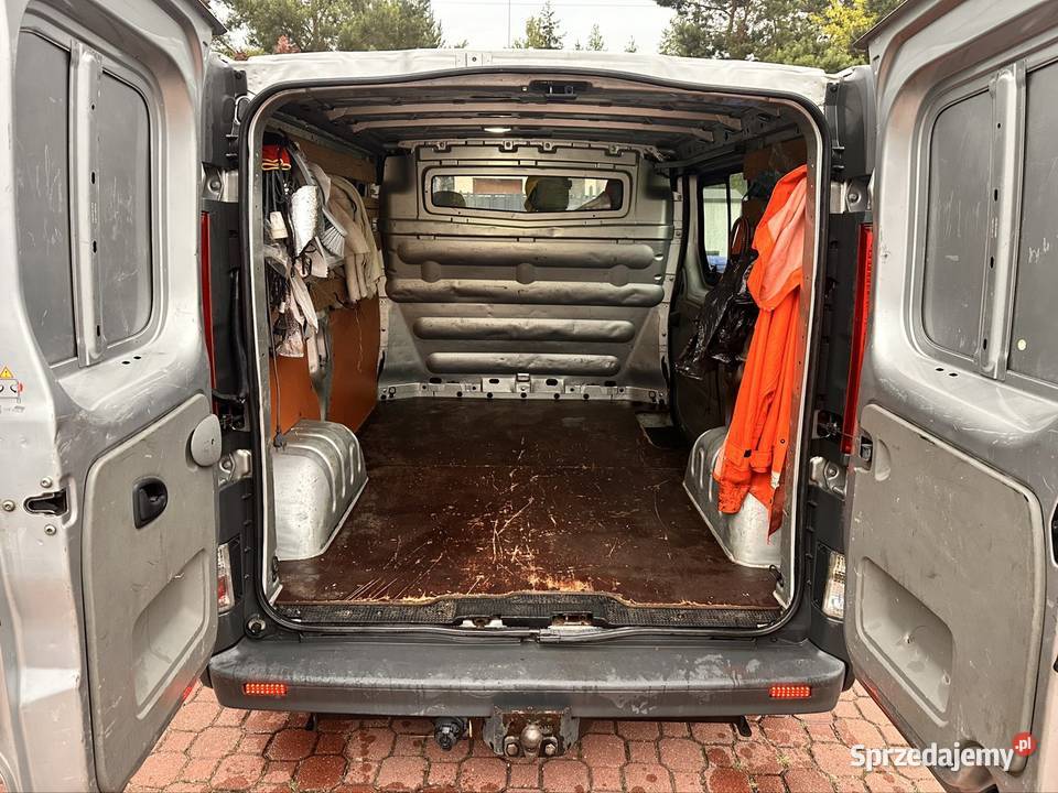 Opel Vivaro L1H1 20 używany MP3 Rusiec