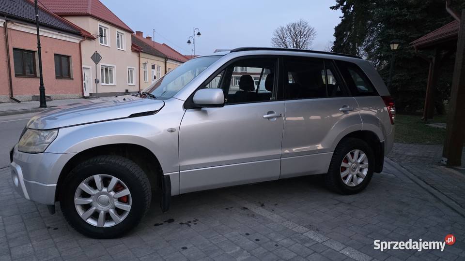 Suzuki gran vitara 20 beznyna 4x4 manualna Tarnobrzeg