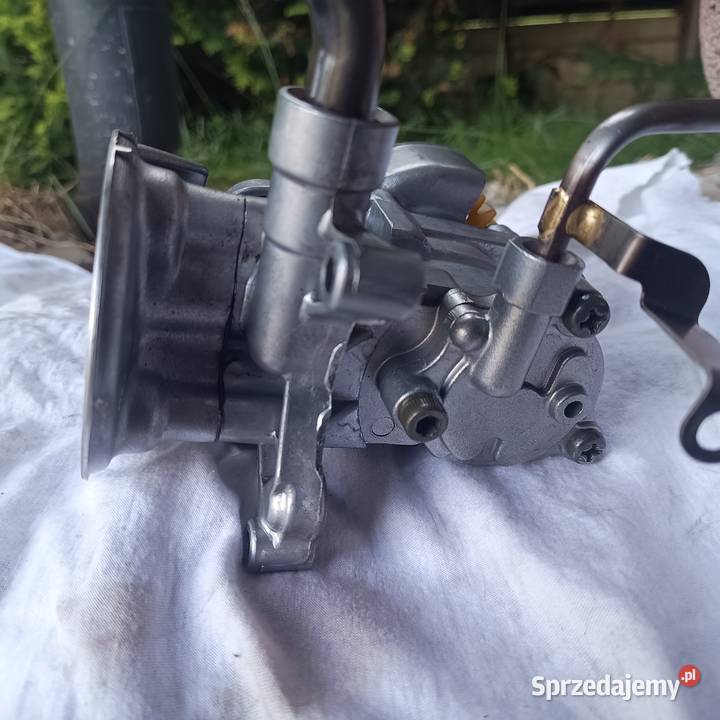 Yamaha v vmx 1200 pompa oleju w całości na Kielce