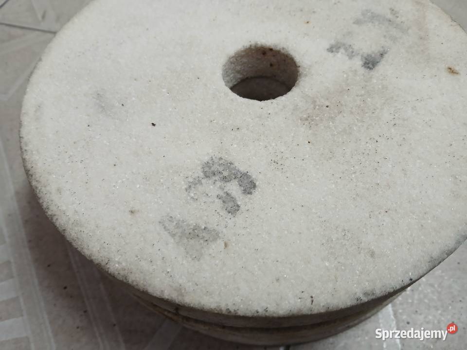 Tarcza szlifierska 200 x 32 x 20 mm kamień P60 Września