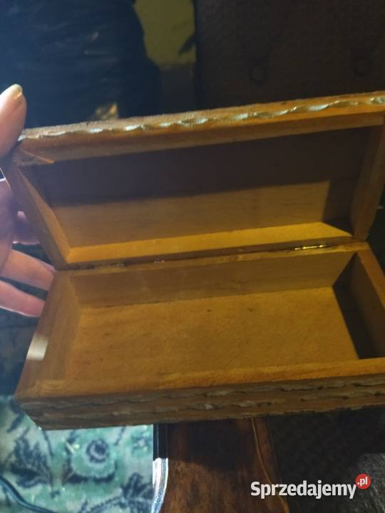 Stare pudełko drewniane ręcznie zdobione warmińsko-mazurskie Olsztyn