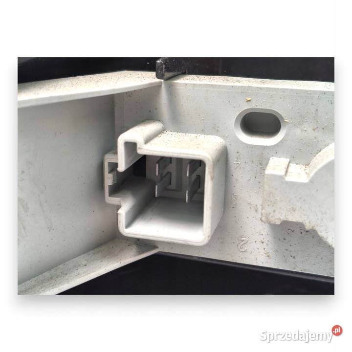 LAMPA PRAWA Volvo S60 I LIFT 0410 tylna tylnia lubelskie Chełm sprzedam