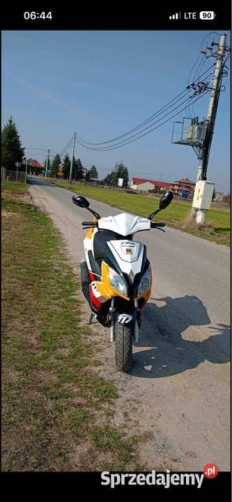 Sprzedam skuter 2t Pozostałe Ostrowiec Świętokrzyski sprzedam