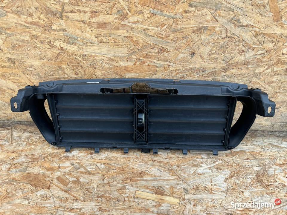 Kierownica powietrza żaluzja roleta wlot bmw f10 Sieraków