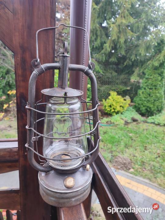 Stara angielska lampa naftowa TowerLite