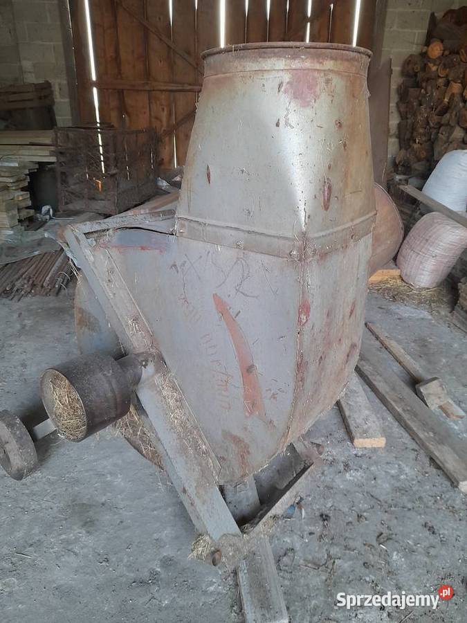 przyczepa samozbierająca Agro met T050 Dąbrówka Zabłotnia