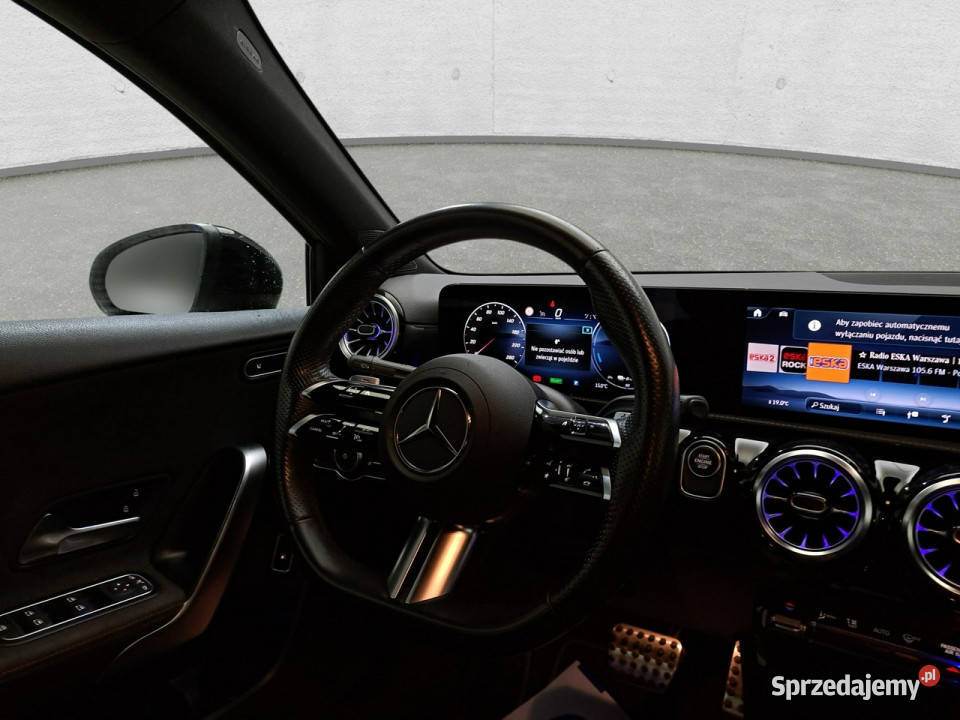 Mercedes A 250 MERCEDESBENZ E 220d W177 2018 Rok produkcji 2023 Mercedes-Benz Komorniki sprzedam