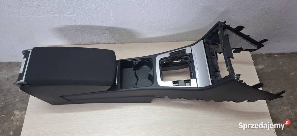Tunel środkowy VW PASSAT B6 Sandomierz sprzedam