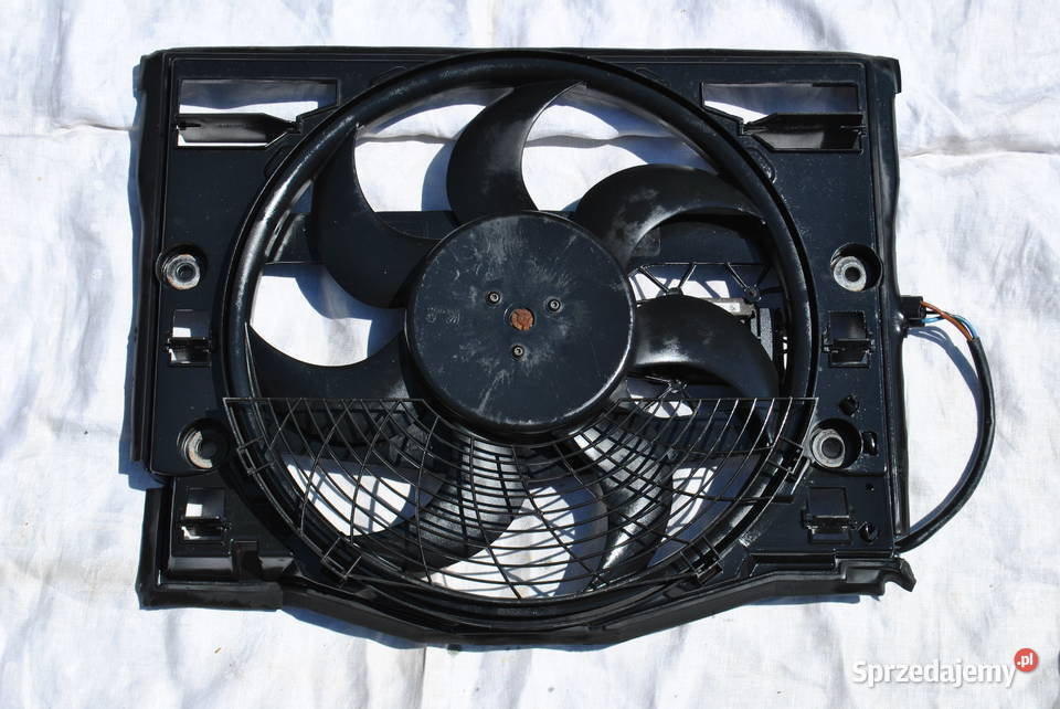 Wentylator skraplacza klimatyzacji BMW E46 Poręba
